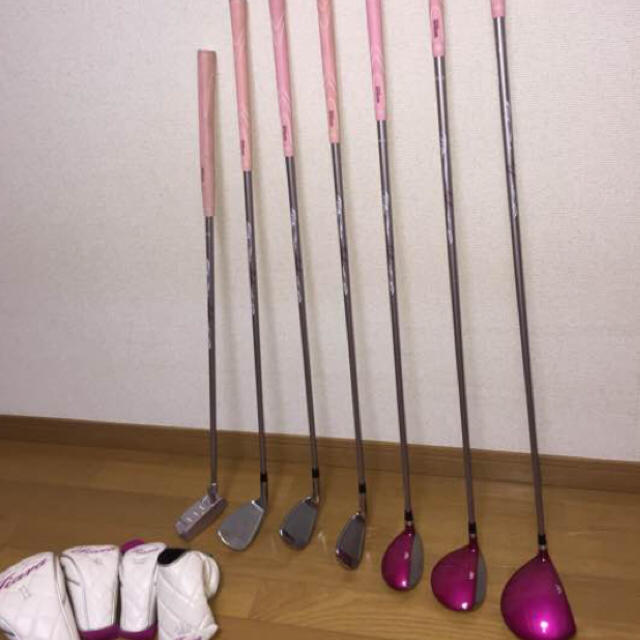 Wilson Tiaraレディースゴルフハーフクラブセット可愛いピンク | フリマアプリ ラクマ