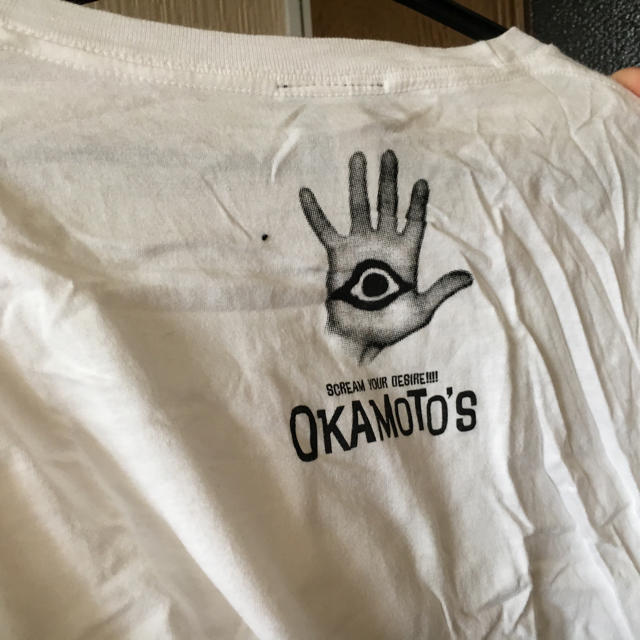 OKAMOTO'S  岡本太郎コラボＴシャツ エンタメ/ホビーのタレントグッズ(ミュージシャン)の商品写真