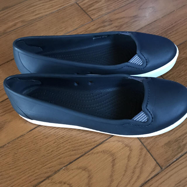 Crocs クロックスフラットシューズの通販 By えみ S Shop クロックスならラクマ Crocs クロックスフラットシューズの通販 By えみ S Shop クロックスならラクマ