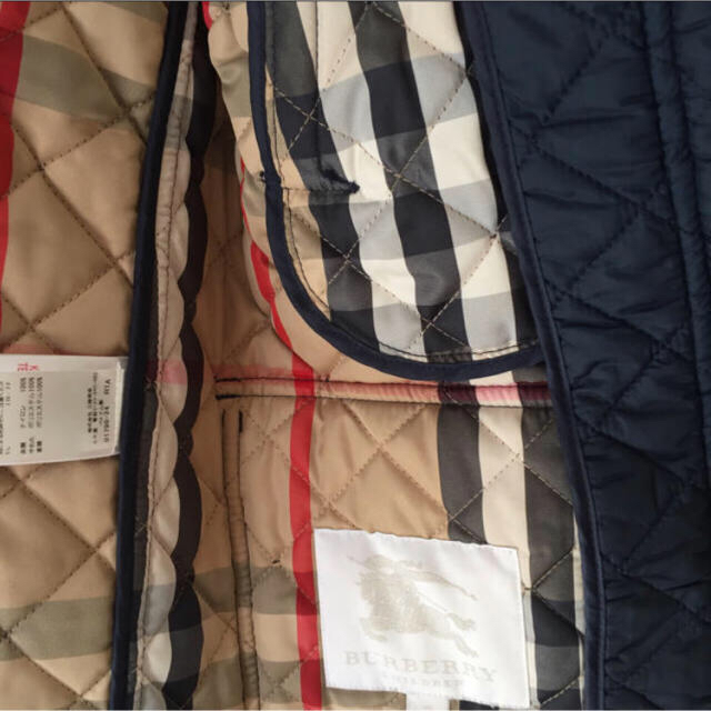 BURBERRY(バーバリー)のご専用 キッズ/ベビー/マタニティのキッズ服男の子用(90cm~)(コート)の商品写真