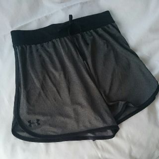 アンダーアーマー(UNDER ARMOUR)のアンダーアーマー ショートパンツ(ショートパンツ)