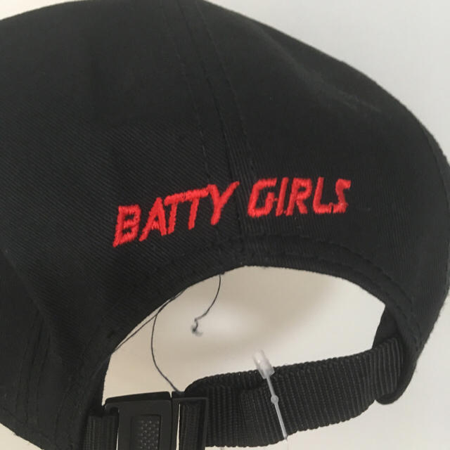 Aymmy in the batty girls(エイミーインザバッティーガール)の【Aymmy in the batty girls】キャップ【新品未使用】 レディースの帽子(キャップ)の商品写真