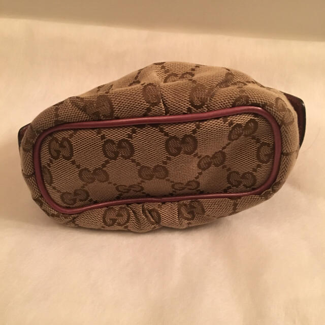 Gucci(グッチ)のGUCCグッチ ミニポーチ レディースのファッション小物(ポーチ)の商品写真