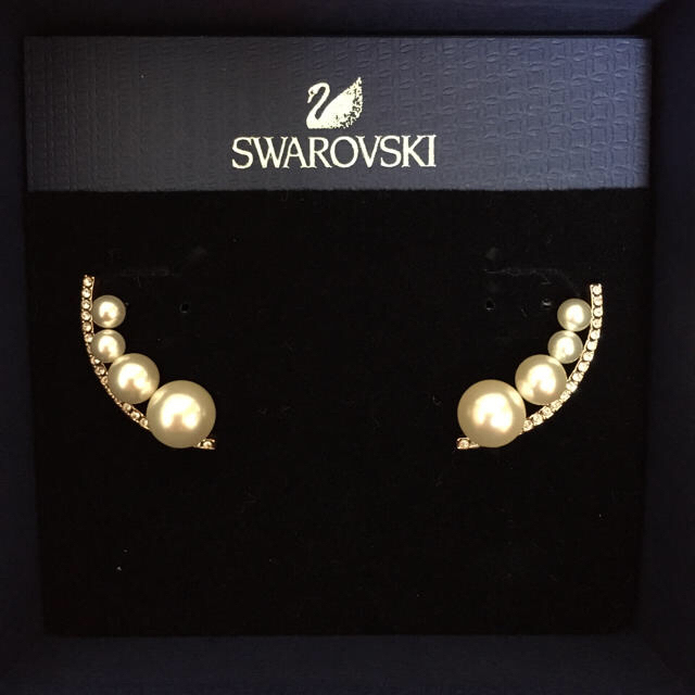 SWAROVSKIピアス 1