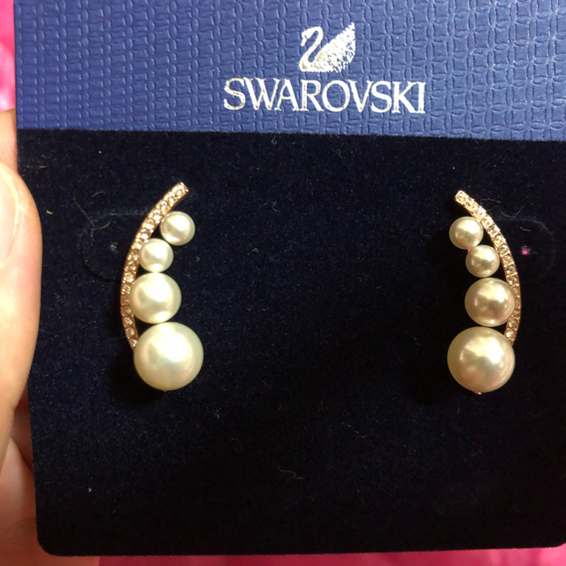 SWAROVSKIピアス 2