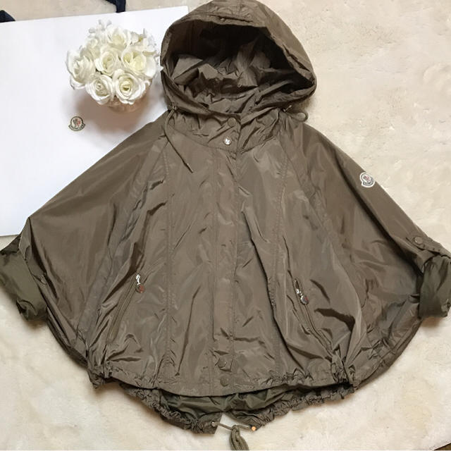 激安店舗 MONCLER - ポンチョ風ジャケット♡ ♡素敵過ぎ