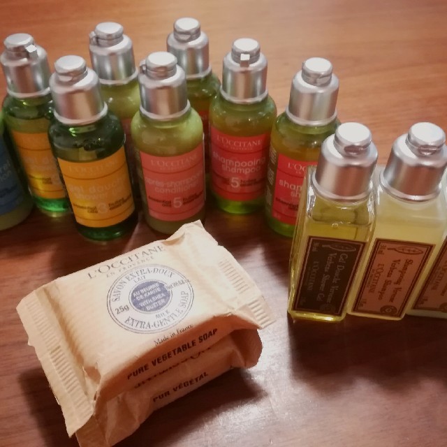 L'OCCITANE(ロクシタン)のL'OCCITANE◆アメニティセット コスメ/美容のヘアケア/スタイリング(コンディショナー/リンス)の商品写真