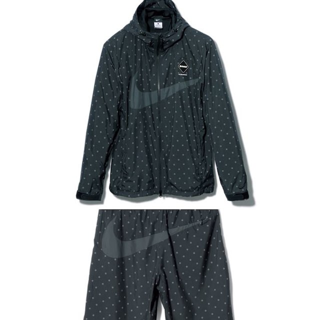 本物の POLKA FCRB - NIKE DOT JACKET PRACTICE マウンテンパーカー
