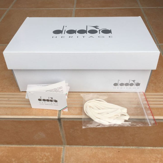 DIADORA(ディアドラ)のディアドラ 27.5 送料込 メンズの靴/シューズ(スニーカー)の商品写真