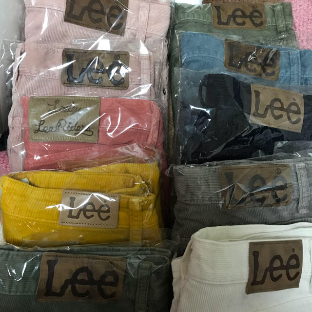 Lee(リー)のLee  コーデュロイボトム  10点セット レディースのパンツ(デニム/ジーンズ)の商品写真