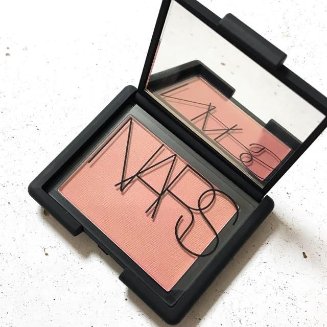 NARS(ナーズ)のNARS ブラッシュ LE 4060 コスメ/美容のベースメイク/化粧品(チーク)の商品写真