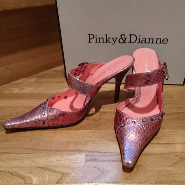Pinky&Dianne(ピンキーアンドダイアン)の未使用 ピンキー＆ダイアン ミュール24㎝ レディースの靴/シューズ(ハイヒール/パンプス)の商品写真