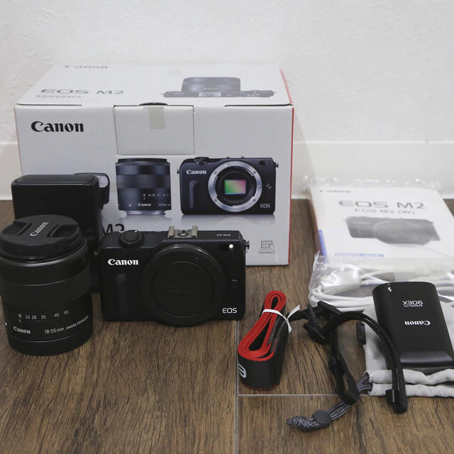 美品 Canon EOS M2 レンズ付 スマホ転送可-