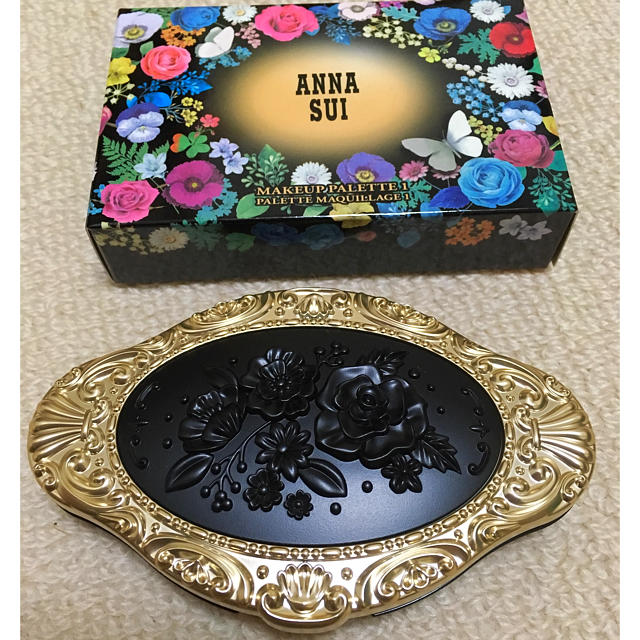 ANNA SUI(アナスイ)のANNA SUI メイクアップパレッド シャドウ チークセット コスメ/美容のベースメイク/化粧品(アイシャドウ)の商品写真