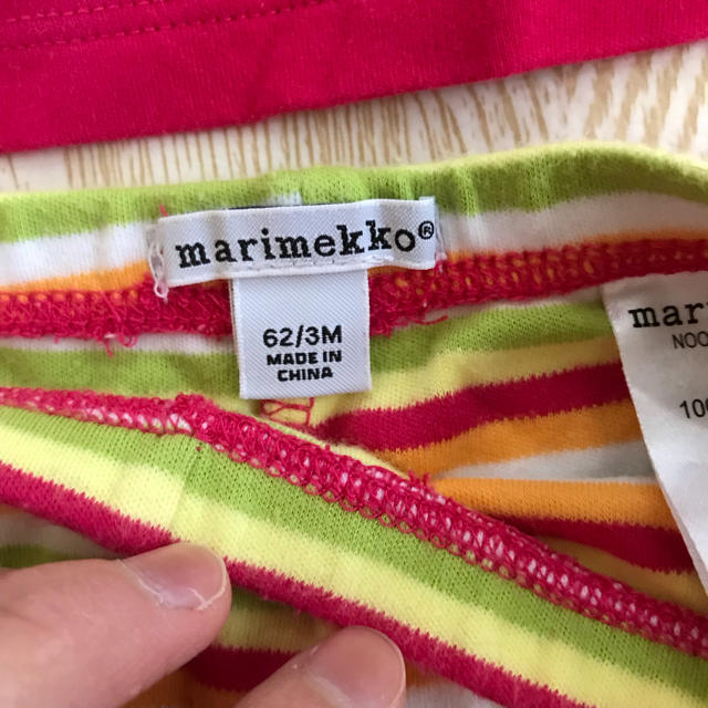 marimekko(マリメッコ)のマリメッコベビー服 錦花柄ロンパースセット キッズ/ベビー/マタニティのベビー服(~85cm)(その他)の商品写真