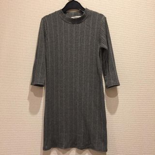 ディーホリック(dholic)の【美品】DHOLIC タイトワンピース ハイネック グレー(ミニワンピース)