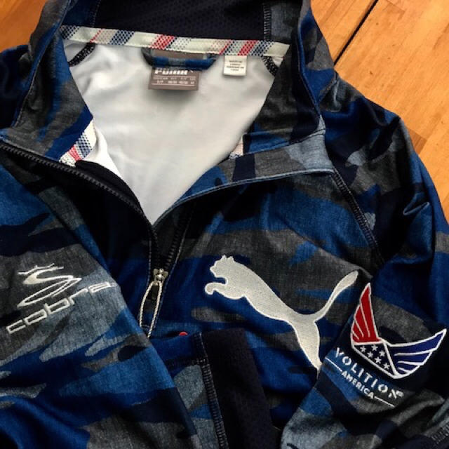 PUMA - プーマ限定VOLITION AMERICA CAMOポップオーバー 青L白刺繍の ...
