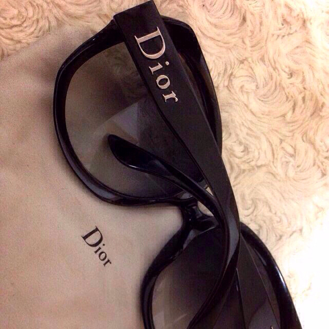 Christian Dior(クリスチャンディオール)の定価3万 Dior♡浜崎あゆみ着用モデル レディースのファッション小物(サングラス/メガネ)の商品写真
