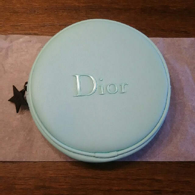 Dior(ディオール)の【新品】ディオールDior ポーチ ノベルティ レディースのファッション小物(ポーチ)の商品写真