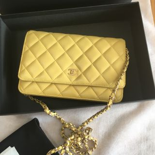 シャネル(CHANEL)の☆レア シャネル チェーンウォレット (超美品)(ショルダーバッグ)