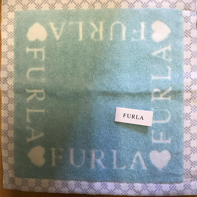 Furla(フルラ)のお値下げ！フルラ FURLA タオル ハンカチ ロゴ ハート レディースのファッション小物(ハンカチ)の商品写真