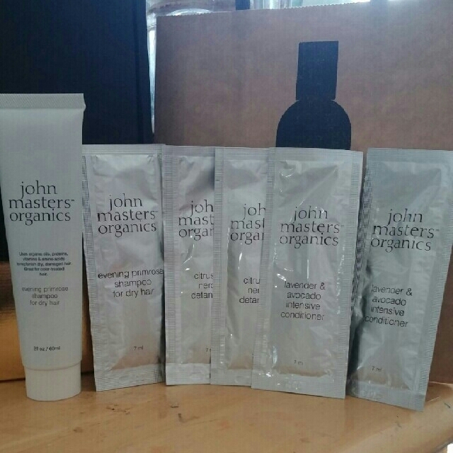 John Masters Organics(ジョンマスターオーガニック)の☆専用ジョンマスターオーガニックのシャンプーセット☆ コスメ/美容のヘアケア/スタイリング(シャンプー)の商品写真