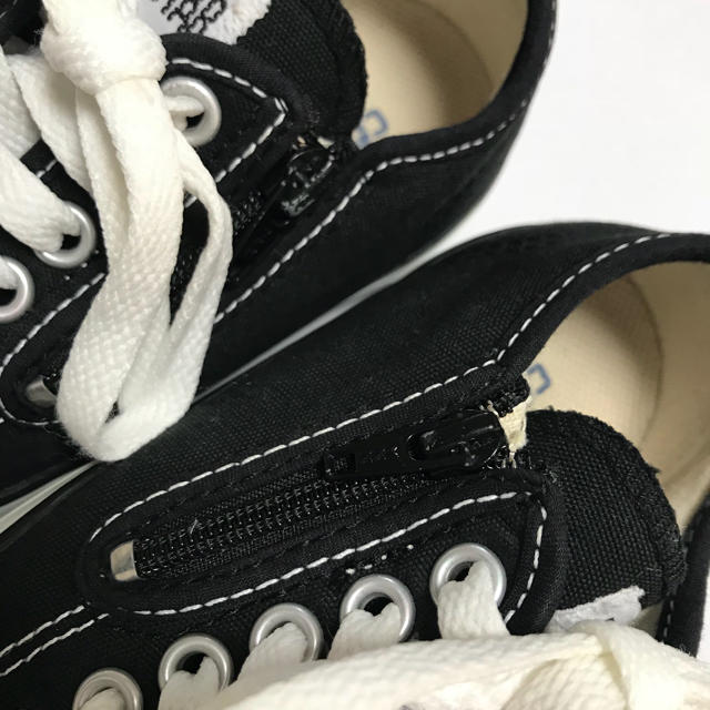 CONVERSE(コンバース)のカナブン様専用♡コンバース スニーカー 18㎝ キッズ/ベビー/マタニティのキッズ靴/シューズ(15cm~)(スニーカー)の商品写真