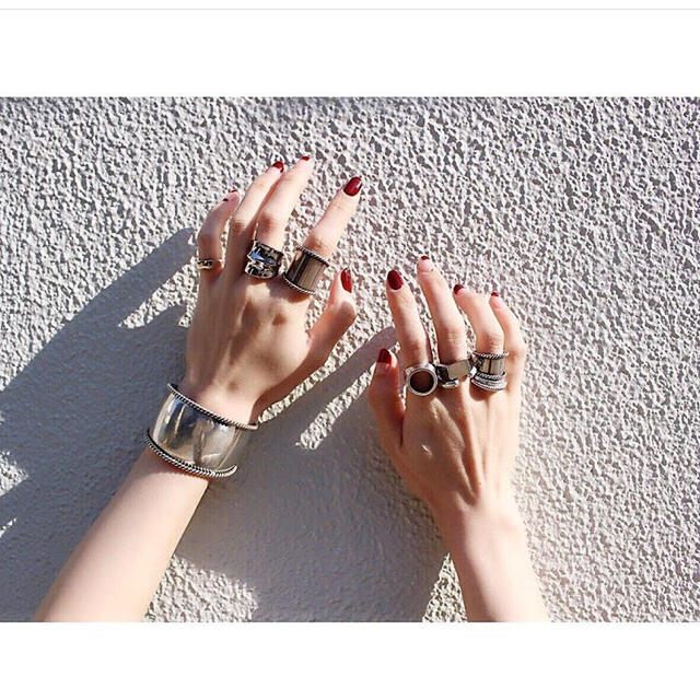 BEAUTY&YOUTH UNITED ARROWS(ビューティアンドユースユナイテッドアローズ)の★新品未使用 soierie twist short ring   レディースのアクセサリー(リング(指輪))の商品写真