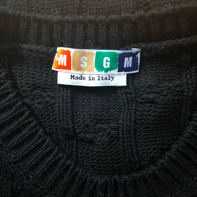 MSGM(エムエスジイエム)の【お値下げ】MSGM ビジュー付きニット メンズのトップス(ニット/セーター)の商品写真