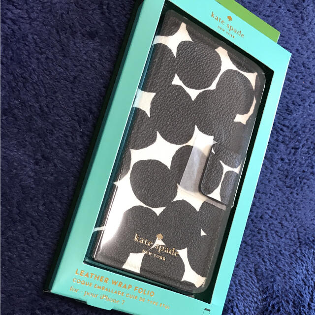 iPhoneケース kate spade  新品 明日までの限定価格