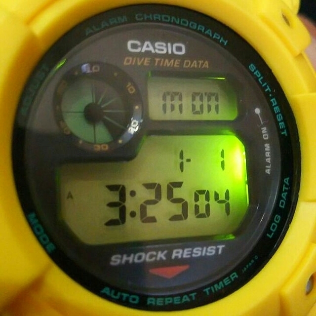 CASIO(カシオ)のフロッグマン ベルト、ベゼル共に新品です。 メンズの時計(腕時計(デジタル))の商品写真