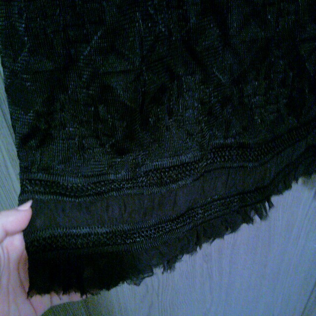 LE CIEL BLEU(ルシェルブルー)の【ルシェル】黒柄織スカート レディースのスカート(ひざ丈スカート)の商品写真