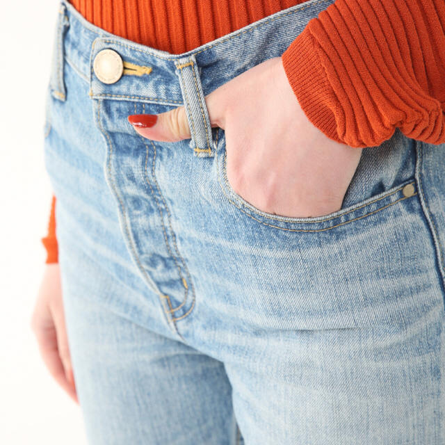 BLACK by moussy(ブラックバイマウジー)のえり様HUILA blue denim 23インチ レディースのパンツ(デニム/ジーンズ)の商品写真