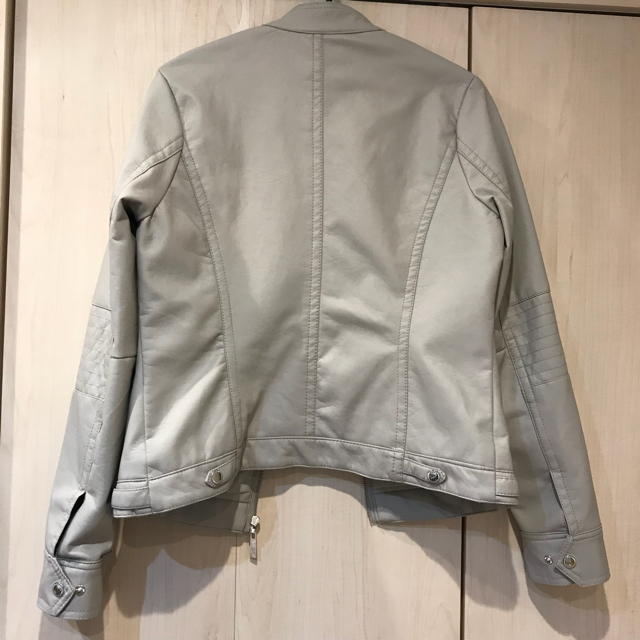 ZARA(ザラ)の未使用 海外購入 ライダースジャケット レディースのジャケット/アウター(ライダースジャケット)の商品写真