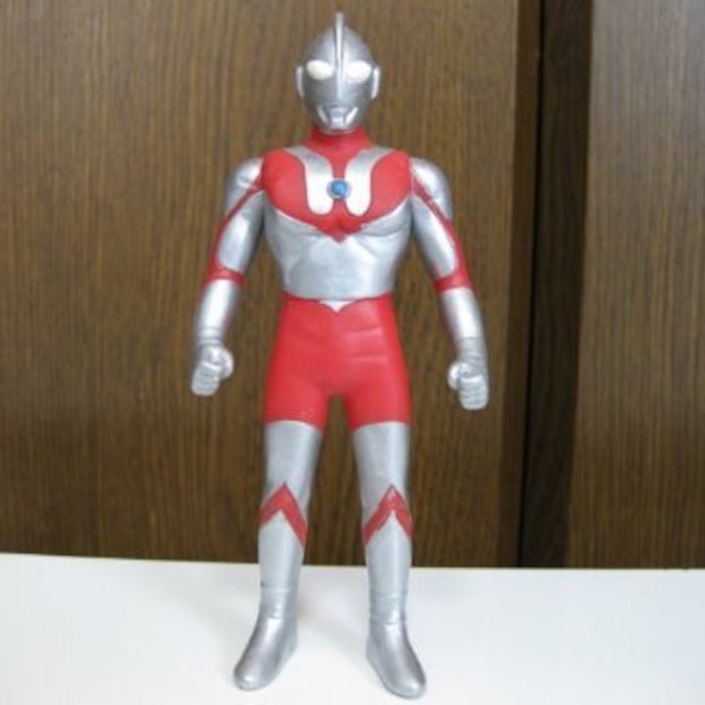 ウルトラマン　ソフビ　フィギア