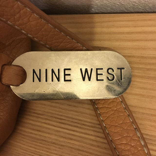 NINE WEST(ナインウエスト)のNINE WEST ハンドバッグ レディースのバッグ(ハンドバッグ)の商品写真