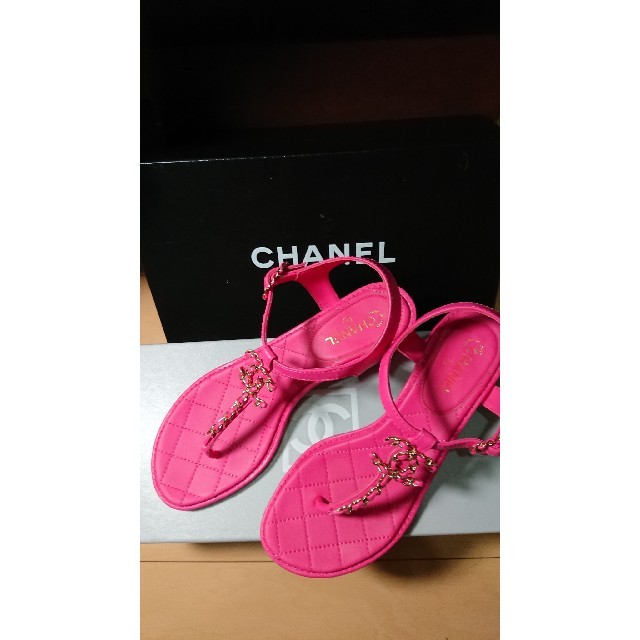 レディース♡CHANEL　トングサンダル♡