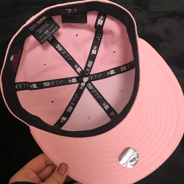 NEW ERA(ニューエラー)のニューエラ ピンク キャップ レディースの帽子(キャップ)の商品写真