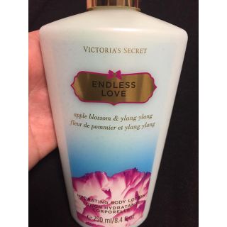 ヴィクトリアズシークレット(Victoria's Secret)のエンドレスラブ(ボディローション/ミルク)