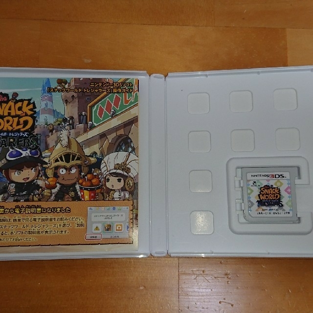 ニンテンドー3DS(ニンテンドー3DS)のスナックワールドトレジャラーズ  3DS エンタメ/ホビーのゲームソフト/ゲーム機本体(携帯用ゲームソフト)の商品写真