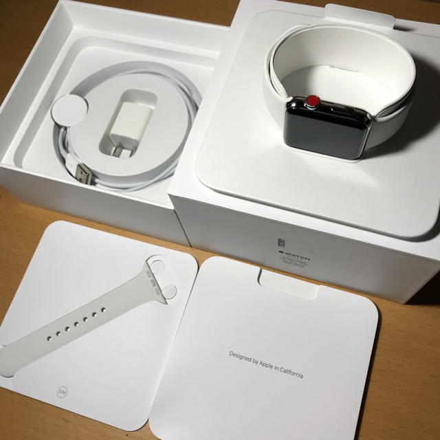 Apple Watch(アップルウォッチ)の美品 AppleCare加入 series3 42mm ステンレス セルラー メンズの時計(腕時計(デジタル))の商品写真