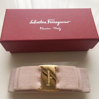 サルヴァトーレフェラガモ(Salvatore Ferragamo)の★フェラガモ★バレッタ ピンク(バレッタ/ヘアクリップ)