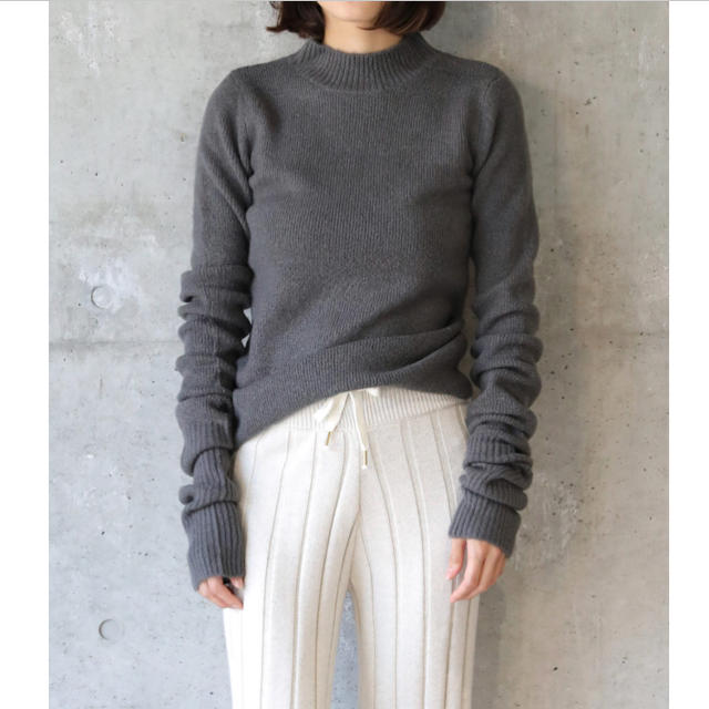 SeaRoomlynn(シールームリン)のjuemi Loop yarn Long Sleeve Knit ニット グレー レディースのトップス(ニット/セーター)の商品写真