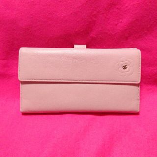 シャネル(CHANEL)の美品正規品【シャネル】カメリア長財布*薄ピンク(財布)