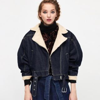 ザラ(ZARA)の可愛いが溢れてる♡ ZARA 新品 デニムボアジャケット(Gジャン/デニムジャケット)