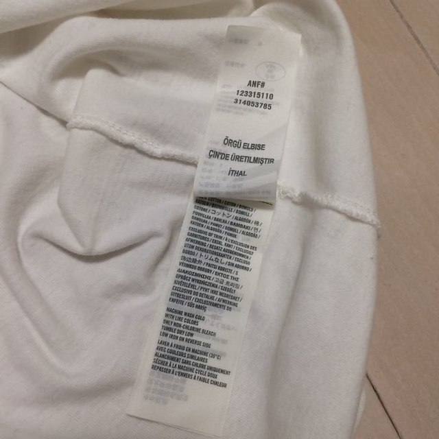 Abercrombie&Fitch(アバクロンビーアンドフィッチ)のアバクロ Tシャツ Sサイズ Abercrombie & Fitch メンズのトップス(その他)の商品写真