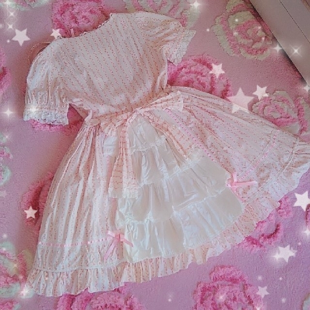 Angelic Pretty(アンジェリックプリティー)のAngelicPretty*小花柄ワンピース レディースのワンピース(ひざ丈ワンピース)の商品写真