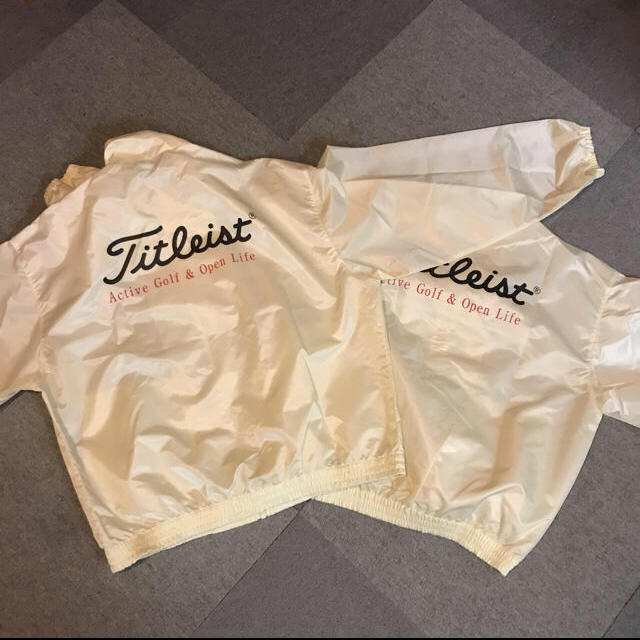 Titleist(タイトリスト)の専用 タイトリスト ウインドブレーカー Mサイズ メンズのジャケット/アウター(ナイロンジャケット)の商品写真