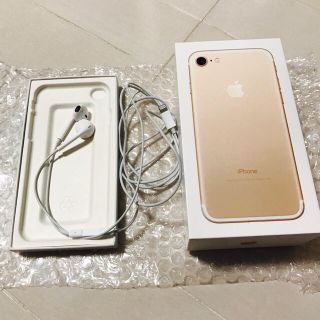 アイフォーン(iPhone)のApple 純正 イヤホン iPhone7(ヘッドフォン/イヤフォン)