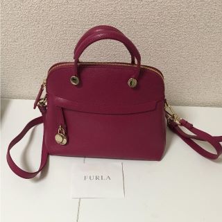 フルラ(Furla)のフルラ  パイパーミニ 深いピンク(ハンドバッグ)